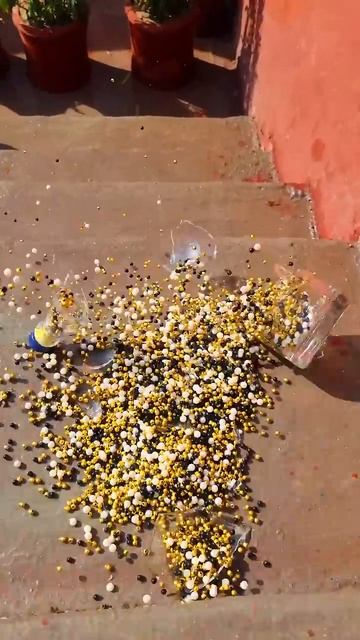 РАЗБИВАЕМ СТЕКЛЯННЫЕ БУТЫЛКИ И ЛОПАЕМ ШАРИКИ! АСМР | ЗАЛИПАТЕЛЬНОЕ ВИДЕО