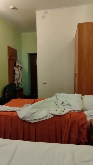 18+