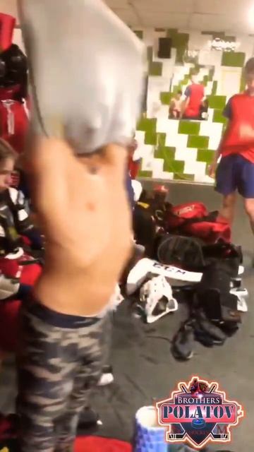 Победная раздевалка после матча  #brotherspolatov #спорт #top #рек #топ #hockey #hockeylife