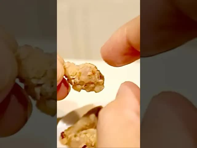 Миниатюрная жареная курица