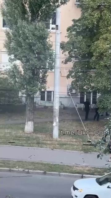 Сотрудника скорой помощи мобилизовали прям с рабочего места.