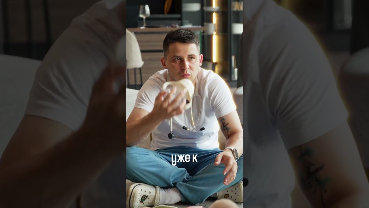 Как научить малыша пить из кружки БЕЗ поильника