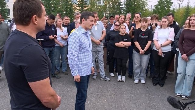 Честный маршрут Встреча жителей посёлка Пангоды с Дмитрием Артюховым губернатором Ямало - Ненецкого