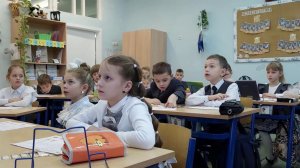 Оценки за поведение, новые часы истории и ИИ ждут российских учеников с 1 сентября.