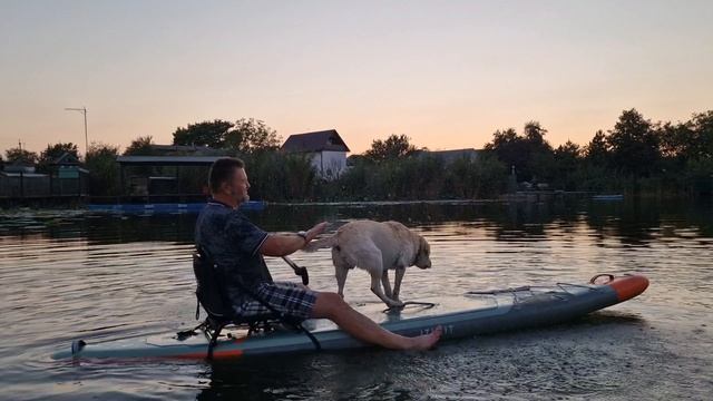 зефирчик ныряет с сапа