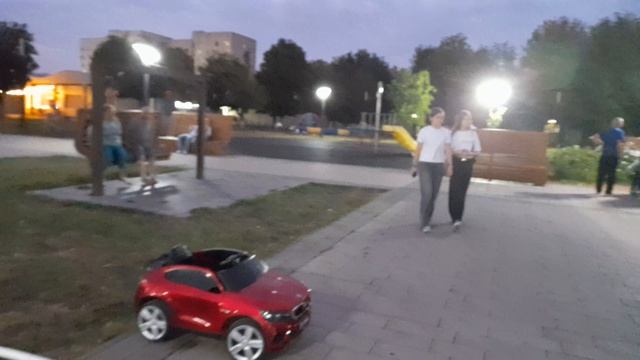 Вечерняя прогулка. Размышления о творческой молодёжи. 23.08.2026