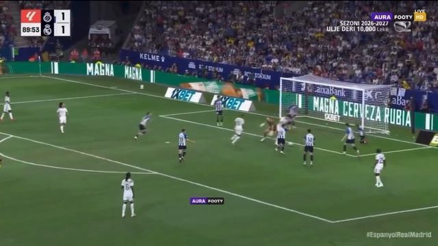 Победный гол Реала 🤍
#реал #реалмадрид #мадрид #сливочные #эспи #гол #real #realmadrid #madrid