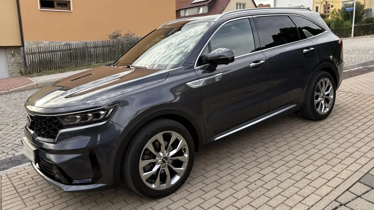 Предлагаем Вам, Kia Sorento гибрид        комплектация Platinum. 2021 год.