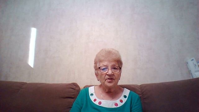 Не везет мужику с женами...