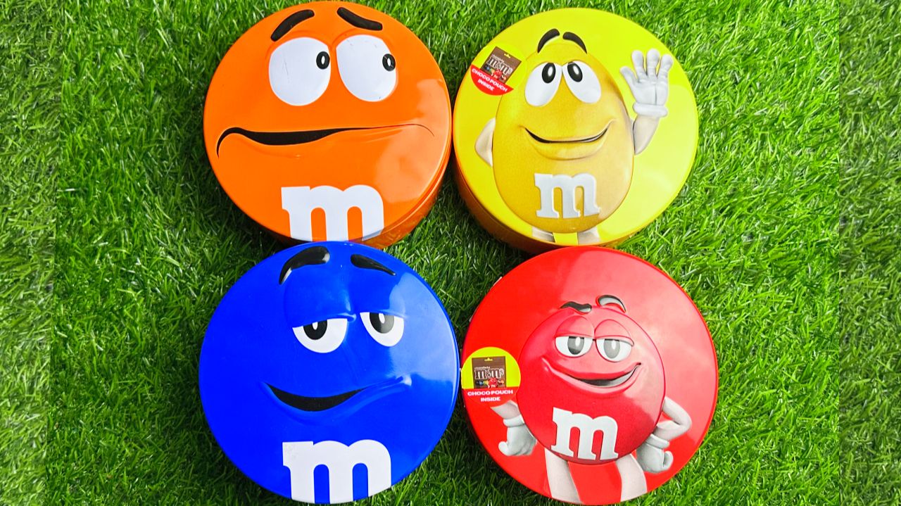 Удовольствие на несколько минут: 3 радужные ванночки с конфетами M&M's и волшебной слизью