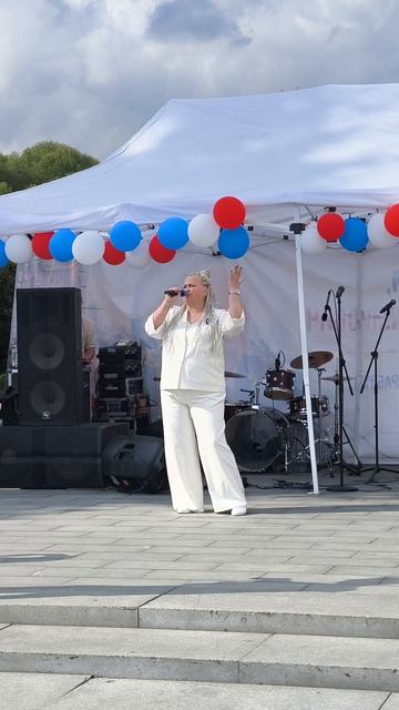 21.08.2026 провели концерт ко дню флага Российской Федерации