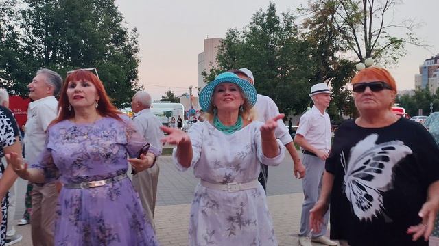23 августа. Золотые огоньки...