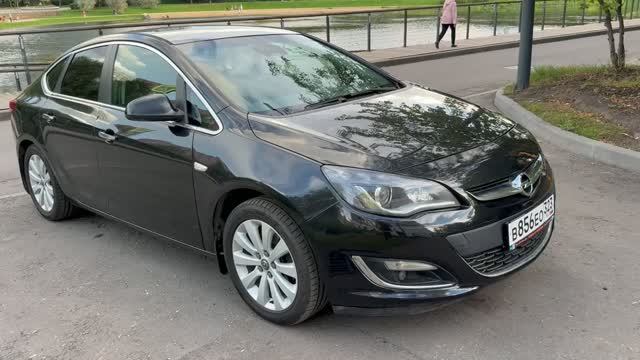 Opel Astra J 2013