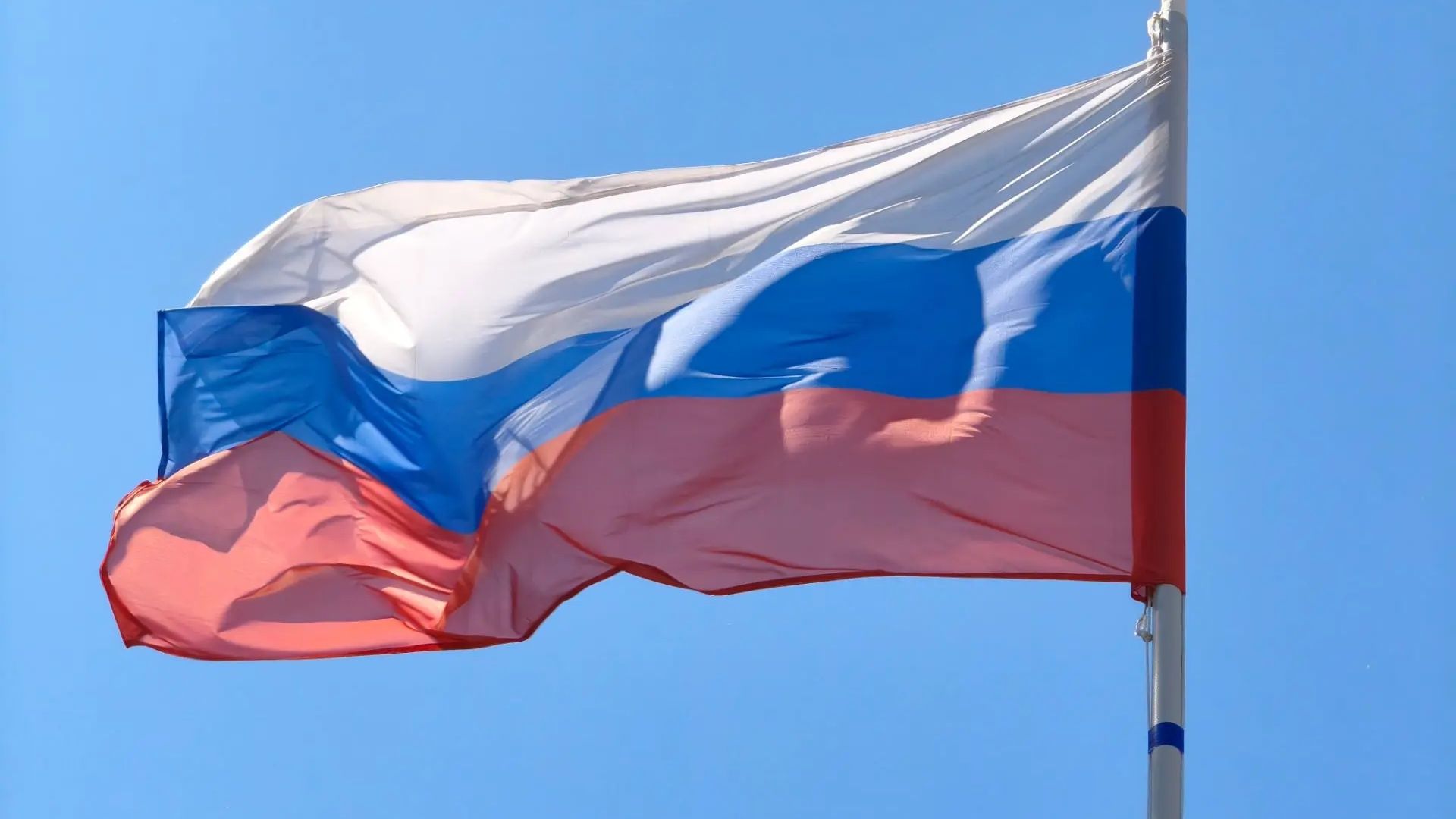 Что значит для самарцев флаг России