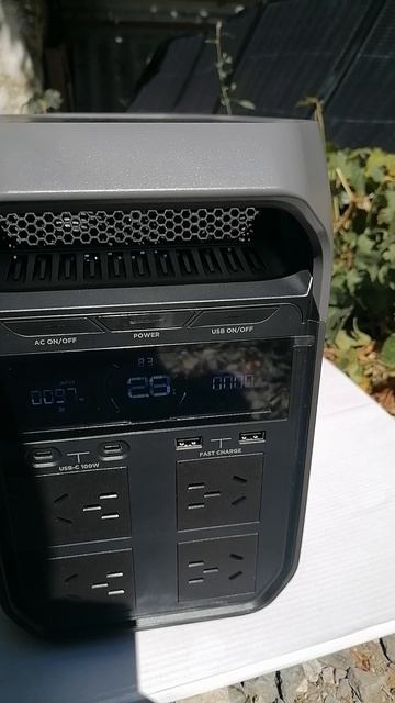 Мобильная электростанция Ecoflow Delta 3 + солнечная панель 220 W в деле