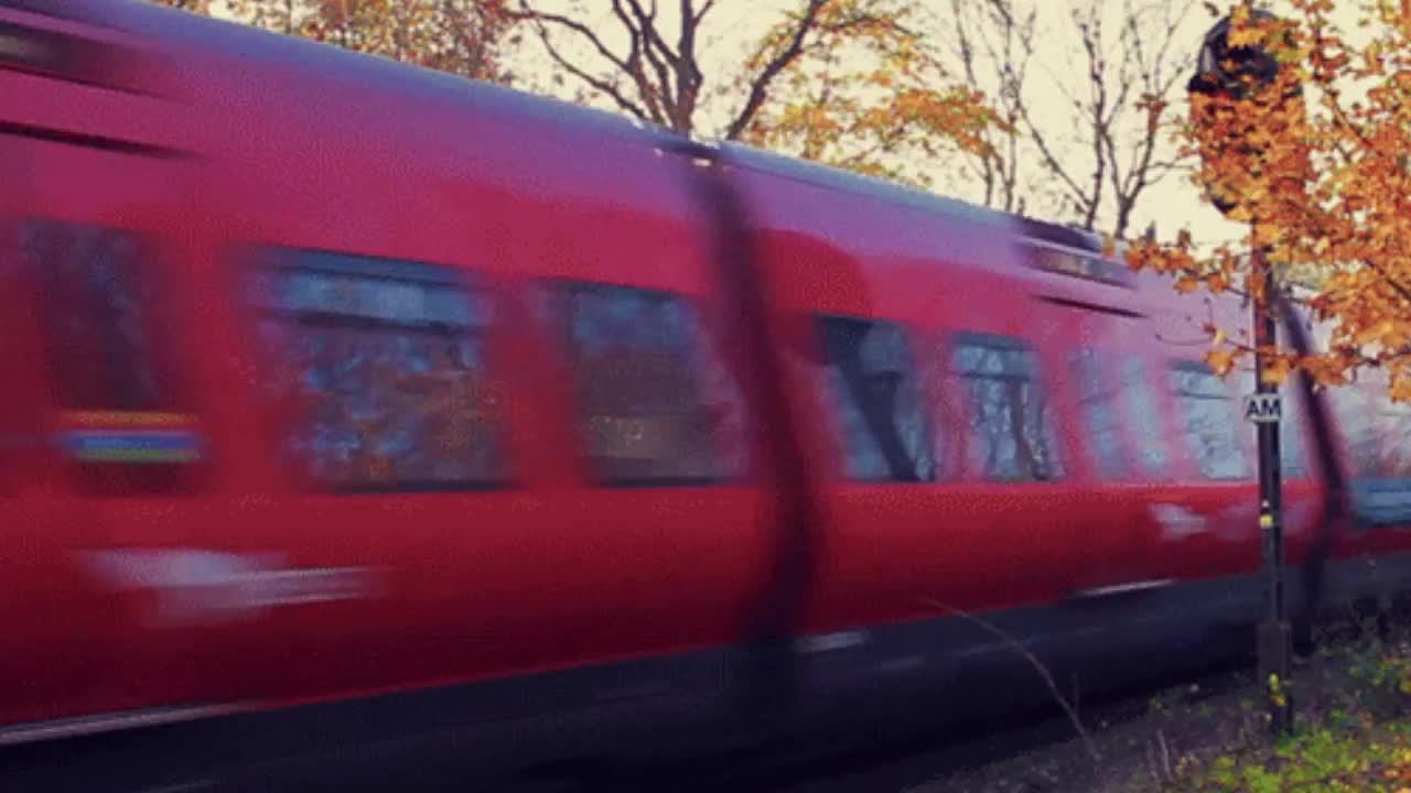 Бесконечный поезд.