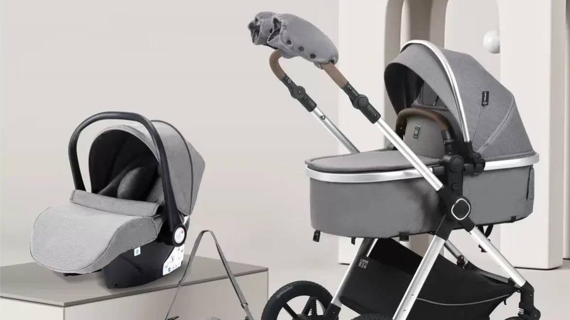 Обзор коляски Luxmom 560 распаковка и сборка. Комплектация . Часть первая собираем прогулочный блок