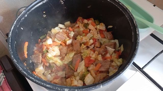 Сегодня у нас овощное рагу с мясом🍲🍲👍🙃