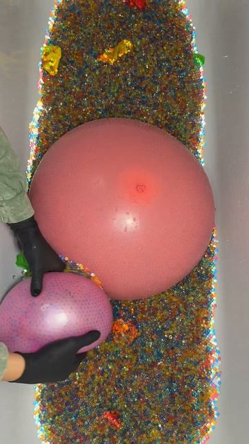 🆚 🎈