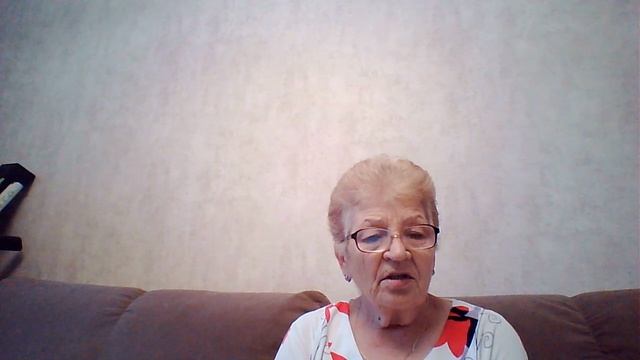 Воспользовался Юлей по полной и бросил