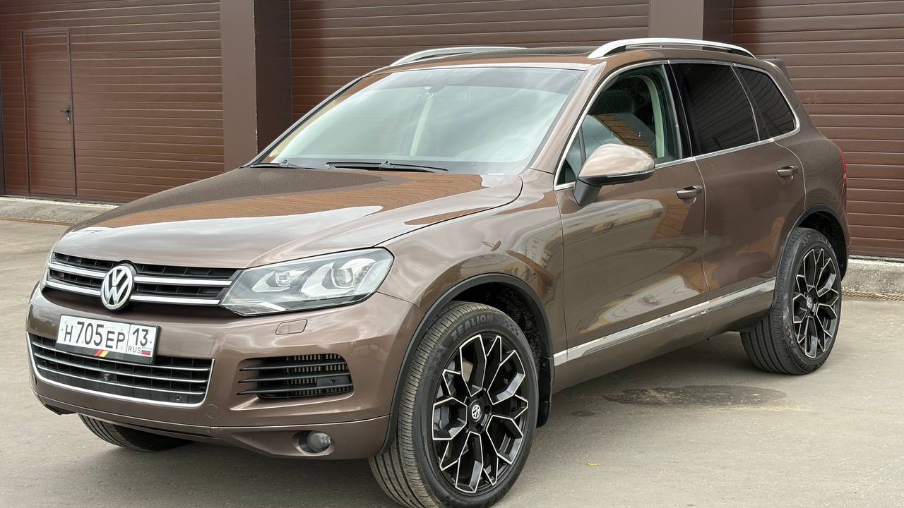 Volkswagen Touareg 4.1 AT Дизель 2010 год