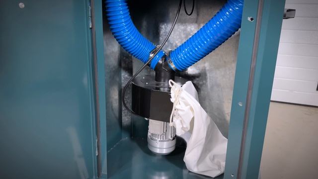 Двухдисковый шлифовальный станок с пылесосом AURA NM-250DC_380_2160p