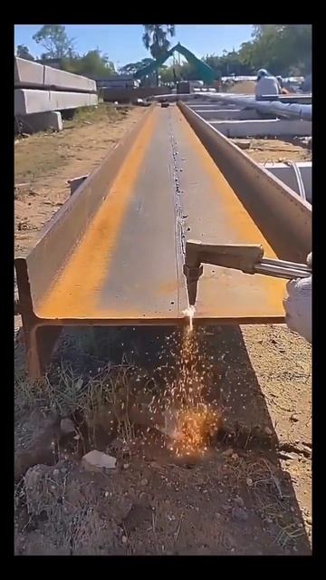 Напряжение в металле