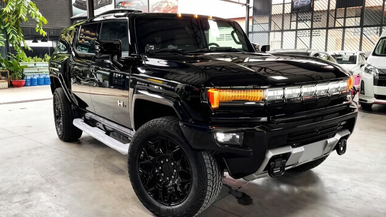 GMC Hummer EV 3X — один из королей роскошных внедорожников! Обзор автомобилей.