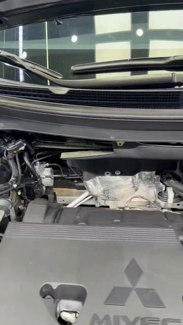 Под капотное Mitsubishi Outlander 2021  рестайлинг 2.0L