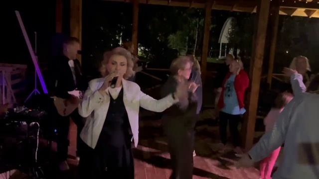 угонщица! кавер на дискотеке