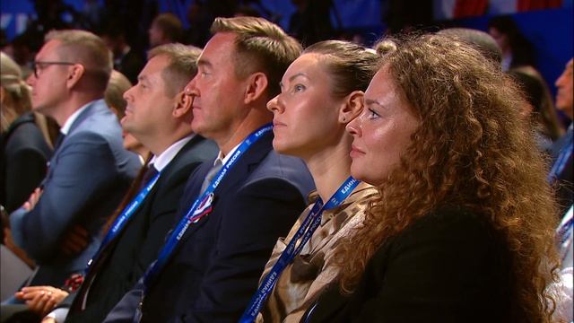 Единая Россия приняла Народную программу на ближайшие пять лет