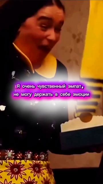 Вообще не похожи
#юмор #юмордня #смех #семья #смешноевидео #смехпродлеваетжизнь #семьямедведевых #ма