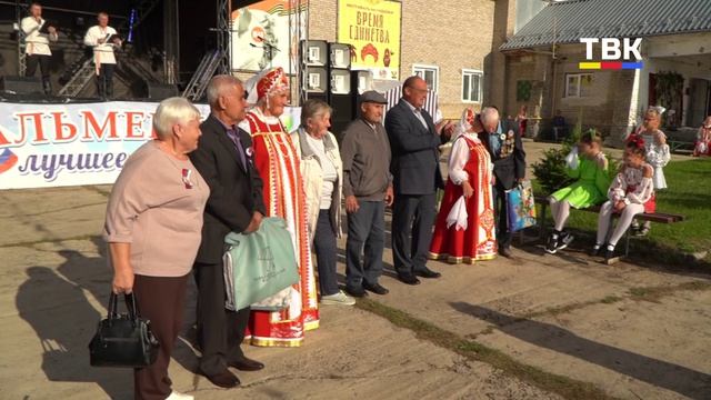 Световым шоу завершилось празднование Дня села в Тальменке