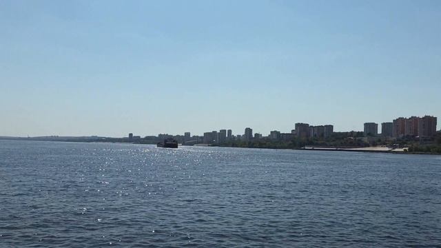 Волга в Волгограде.