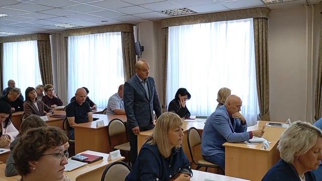 В Ачинском округе не справляются с покосом конопли