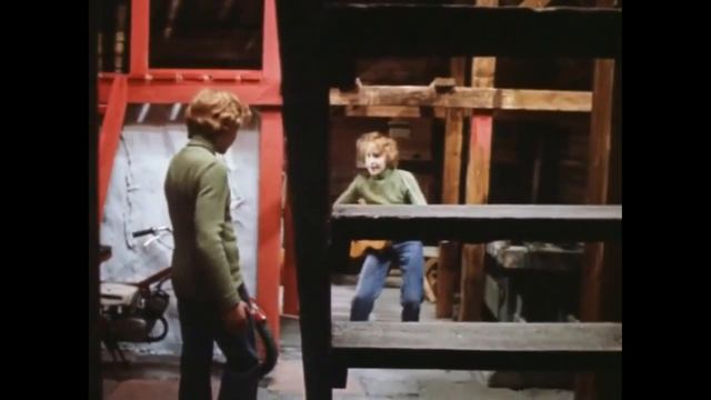 Экспресс-викторина _Что пели гитаристы в советском кино__