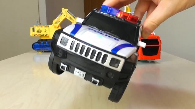Детский мультфильм. Автомобильные игрушки