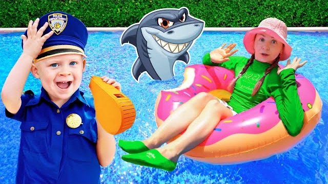Мы с папой спасатели 😱😍🌊