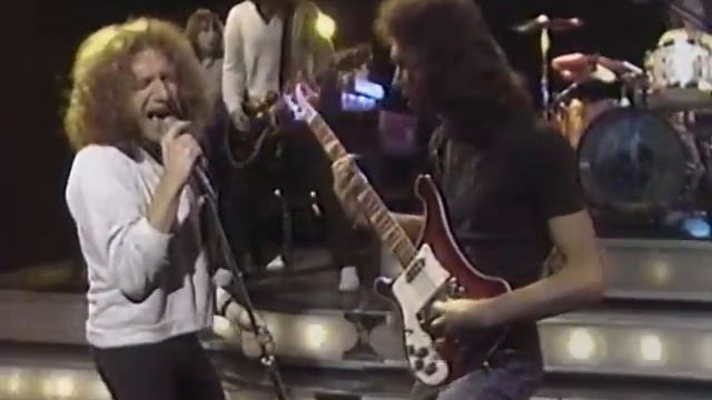 Foreigner - Double Vision Official Music Video