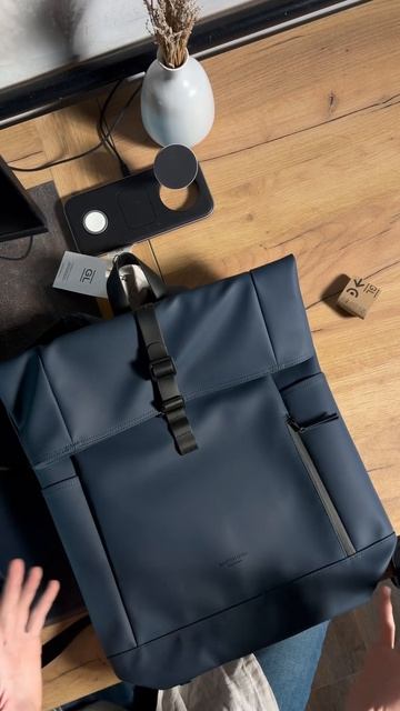 Скандинавский минимализм на каждый день🇸🇪 Gaston Luga 16″ Spläsh Rolltop Backpack - Dark Blue