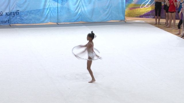 19 Мира Менон