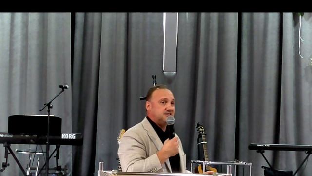 Сергей Горбенко Стремлюсь к цели по дороге назад