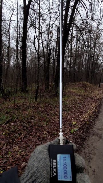 73 De R3T-100 Testing The Belka Radio Receiver In A Forest Park Тестируем приемник Белка в лесопарке