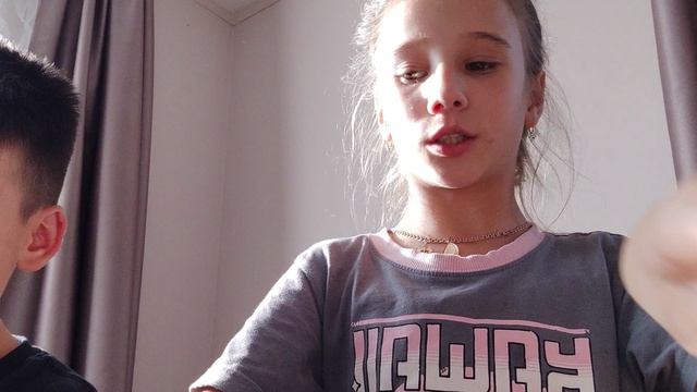 пробуем шоколадку🫣
