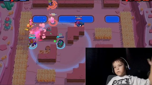 играю в Brawl Stars