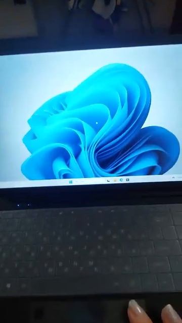 Игровой ноутбук 14, Intel Core I7-11390H, RAM 16 ГБ, SSD 512 ГБ, Intel Graphics, Windows Pro