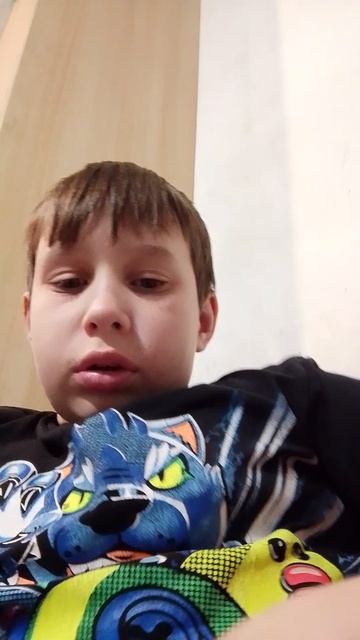 извините что не выкладывал ролики😔