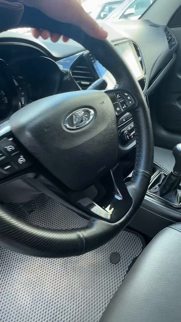LADA (ВАЗ) Vesta Седан Comfort 1.6 MT 2016г