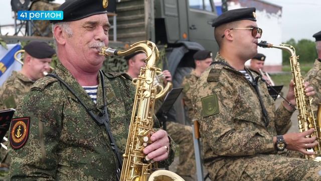 КОНЦЕРТ НА ПОЛИГОНЕ РАДЫГИНА ПРОШЁЛ ДЛЯ МОРСКИХ ПЕХОТИНЦЕВ КАМЧАТКИ • НОВОСТИ КАМЧАТКИ