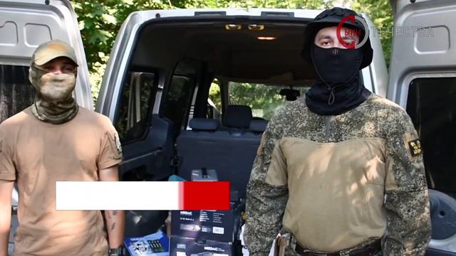 Волонтёры_телеграм_канала_«ЗОВ_ЛНР»_из_Алчевска_передали_гумпомощь
